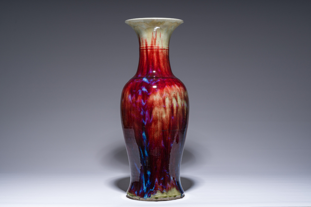 A tall Chinese flamb&eacute; glazed vase, 19th/20th C.
