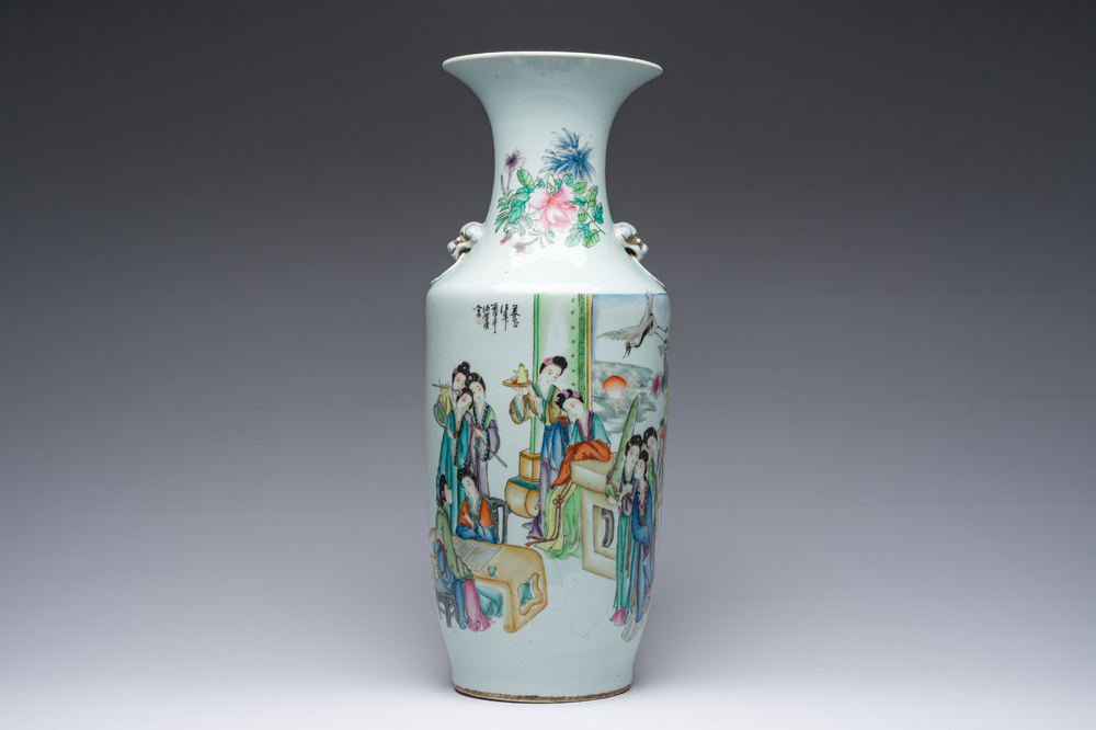 A Chinese famille rose vase with female scholars, 19th/20th C.