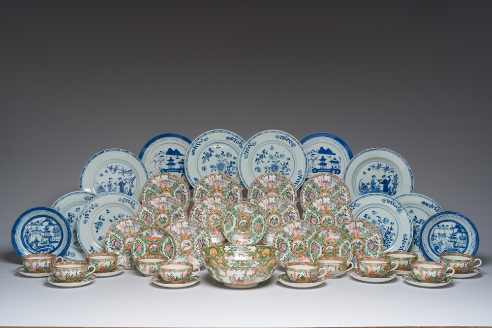 A varied collection of Chinese blue, white and Canton famille rose porcelain, 18th/20th C.