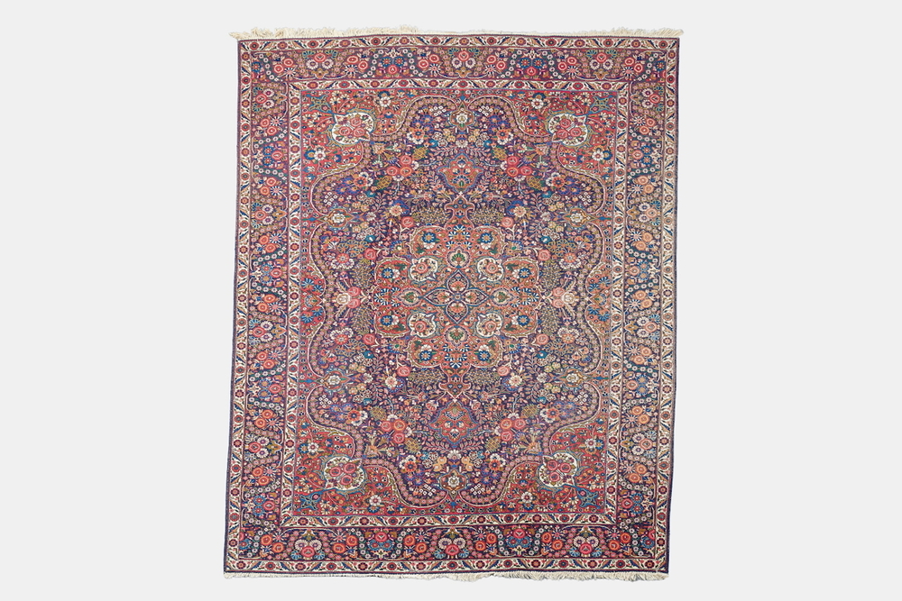 Tapis oriental de type Bakhtiar &agrave; d&eacute;cor floral, laine sur coton, 20&egrave;me si&egrave;cle