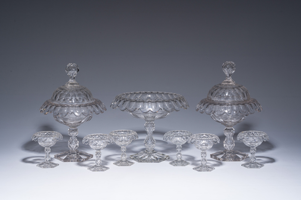 Collection vari&eacute;e de drageoirs et sali&egrave;res en verre et en cristal, 19&egrave;me/20&egrave;me si&egrave;cle