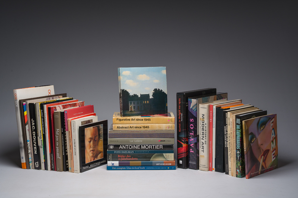 Vaste collection int&eacute;ressante de livres et catalogues d'exposition, 20&egrave;me/21&egrave;me si&egrave;cle