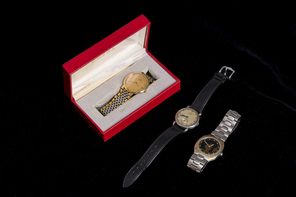 Trois montres Omega diff&eacute;rentes, e.a. un mod&egrave;le embl&eacute;matique Omega De Ville et une Omega Seamaster Polaris, 20&egrave;me si&egrave;cle