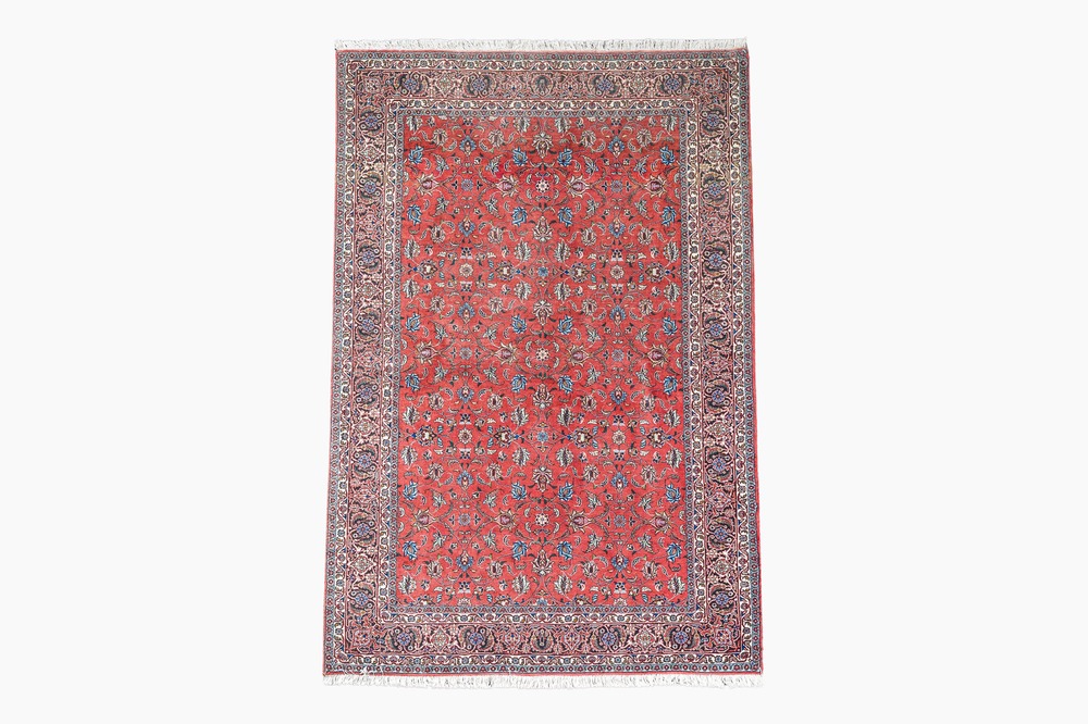 Een Perzisch Bidjar tapijt met floraal decor, wol, katoen en zijde 20ste eeuw