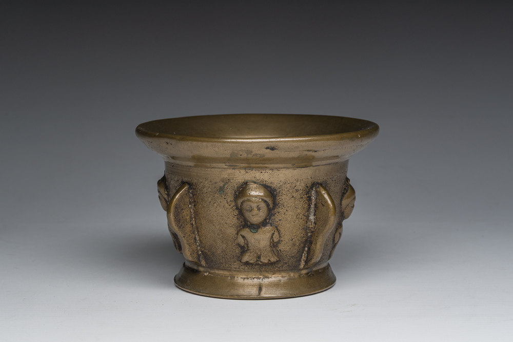A French bronze mortar with relief design, 16th/17th C.