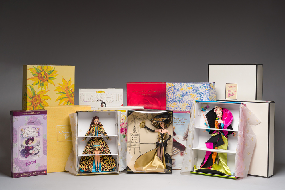 Thirteen various Barbie dolls in their original boxes, Mattel, dated 1996-2000