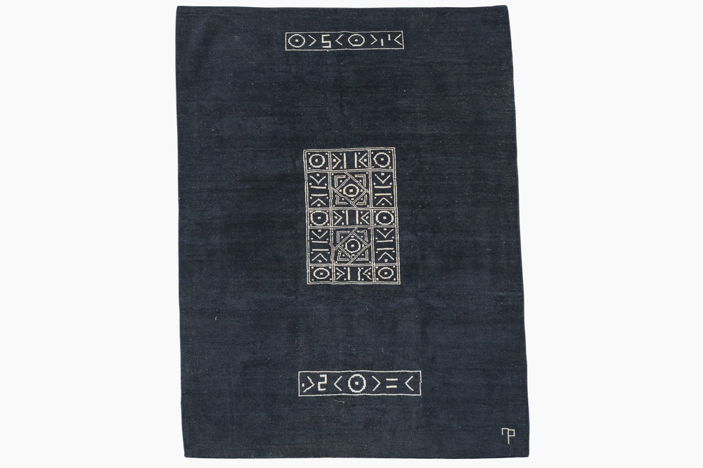 A French Art Deco rug with geometric design, monogrammed J.P., wool on cotton, first half 20th C.