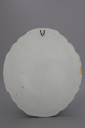 Plaque en fa&iuml;ence de Delft, d&eacute;cor floral bleu et blanc, 18e