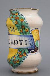 Albarello italien en majolique de Deruta, polychrome, 'Cer.Oxicroti', env. 1530