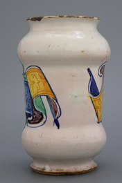Albarello italien en majolique de Deruta, polychrome, 'Cer.Oxicroti', env. 1530