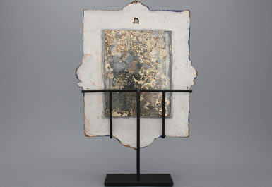Important cadre de miroir rectangulaire en fa&iuml;ence de Delft, bleu et blanc, 1675-1685