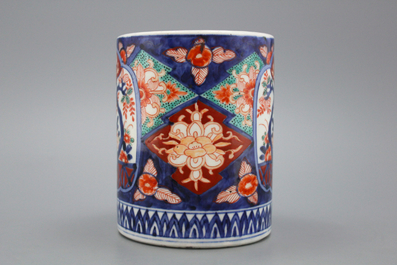 Pot &agrave; pinseaux d&eacute;cor Imari, Japon, 19e