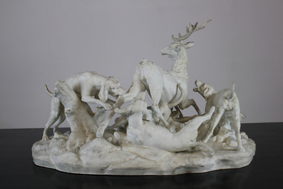 Important groupe en biscuit de S&egrave;vres, "La Chasse aux Cerfs", 19e