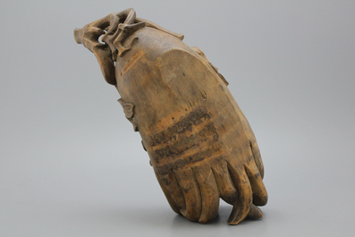 Sculpture chinoise en bois, doigt de Buddha, 19/20e