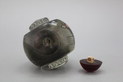 Tabati&egrave;re chinoise en verre de P&eacute;kin, peint sous verre, 20e