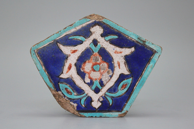 Carreau pentagonal, cuerda seca, Timouride, Iran, 15e