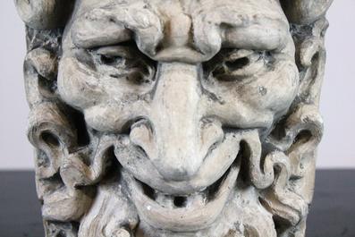 A plaster cast of an antique head, workshop De Wispelaere, Bruges, 1st half 20th C.