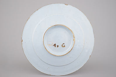 Plat fin polychrome avec paysage, Savona, 18e