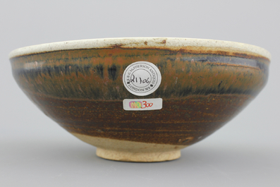Coupe &agrave; gla&ccedil;ure noire type Cizhou, dynastie Song ou Jin du Nord, 12e-13e
