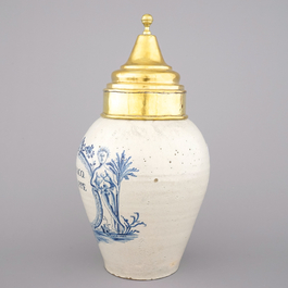 An exceptional Brussels or Lille Delftware tobacco jar "TABACQ DE RAPPE", 18th C.