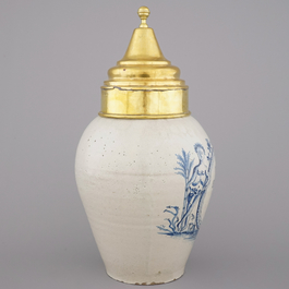 An exceptional Brussels or Lille Delftware tobacco jar "TABACQ DE RAPPE", 18th C.