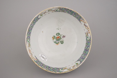 Coupe en porcelaine de Chine, famille verte , Canton, d&eacute;but 19e