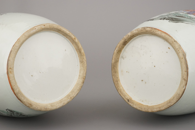 Paire de vases en porcelaine de Chine &agrave; d&eacute;cor de sc&egrave;nes de guerriers, 19e-20e