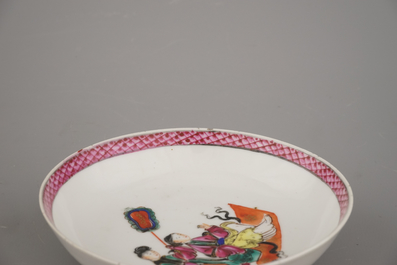Paire de bols et pochons mandarins, famille rose, Qianlong, 18e