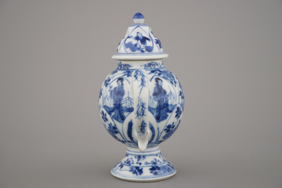 A Chinese porcelain blue and white mustard pot, Kangxi, ca. 1700