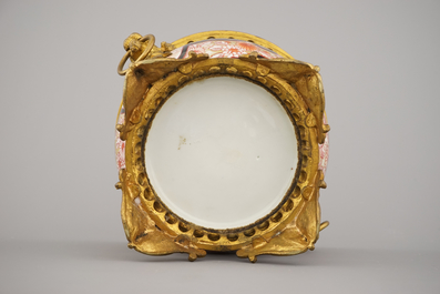 Coupe en porcelaine de Chine avec monture ormolu, 19e