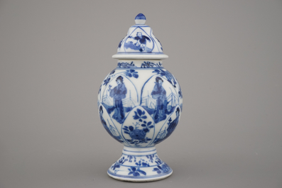 A Chinese porcelain blue and white mustard pot, Kangxi, ca. 1700