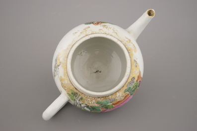 Th&eacute;i&egrave;re couverte tr&egrave;s fine en porcelaine de Chine pour l'export, Qianlong, 18e