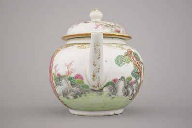 Th&eacute;i&egrave;re couverte tr&egrave;s fine en porcelaine de Chine pour l'export, Qianlong, 18e