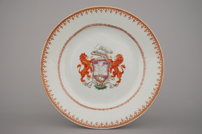 A set of 4 Chinese porcelain armorial plates, 18th C.