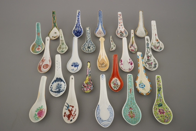 Collection de cuill&egrave;res en porcelaine de Chine, 18e-20e