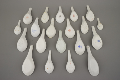 Collection de cuill&egrave;res en porcelaine de Chine, 18e-20e