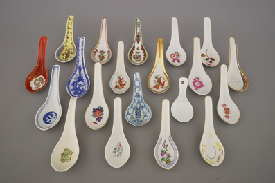 Collection de cuill&egrave;res en porcelaine de Chine, 18e-20e