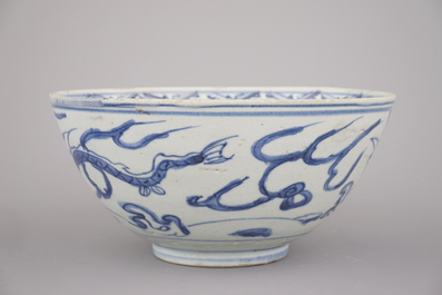 A Chinese porcelain blue and white dragon bowl, Ming dynasty