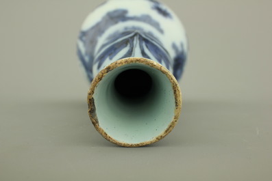 Vase double gourde en fa&iuml;ence de Delft, bleu et blanc, env. 1680