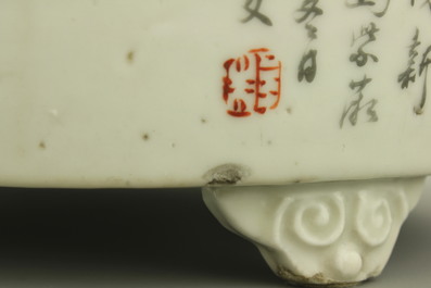 Coupe ovale sur pied en porcelaine de Chine, style Qianjiang, d&eacute;but 20e