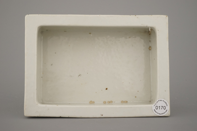 A Chinese porcelain polychrome rectangular bonsai bowl in Qianjiang style, 19/20th C.
