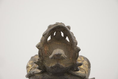 Figure chinoise de Guanyin en bronze dor&eacute;, dynastie Ming