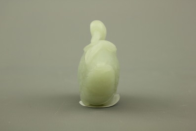 Sculptuur van een eend in celadon jade, 19e-20e eeuw