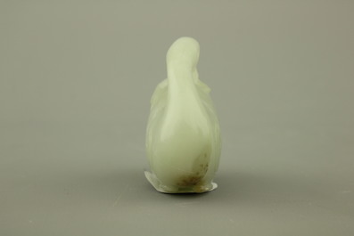 Sculptuur van een eend in celadon jade, 19e-20e eeuw