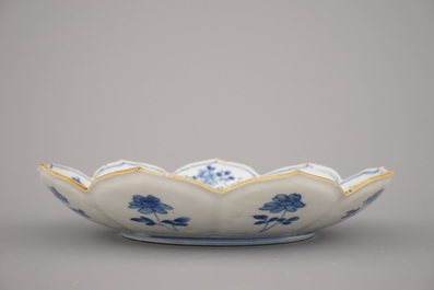 A Chinese porcelain blue and white lotus-shaped plate, Kangxi, ca. 1700