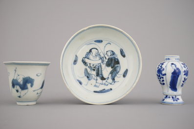 3 Chinese porcelain blue and white wares, Ming dynasty and Kangxi