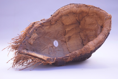 Masque africain en bois sculpt&eacute;, Pende, d&eacute;but-moiti&eacute; 20e