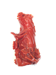 Tabati&egrave;re chinoise sculpt&eacute;e en corail