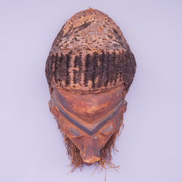 Masque africain en bois sculpt&eacute;, Pende, d&eacute;but-moiti&eacute; 20e