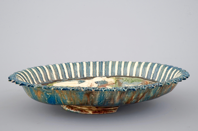 Un plat ovale d'apr&egrave;s Palissy, "Le bapt&ecirc;me de Christ", 17&egrave;me